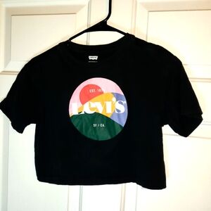 Levi's crop top t-shirt sz. MED